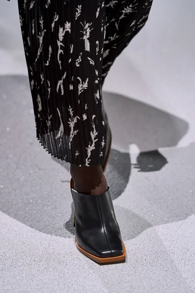 Look 142